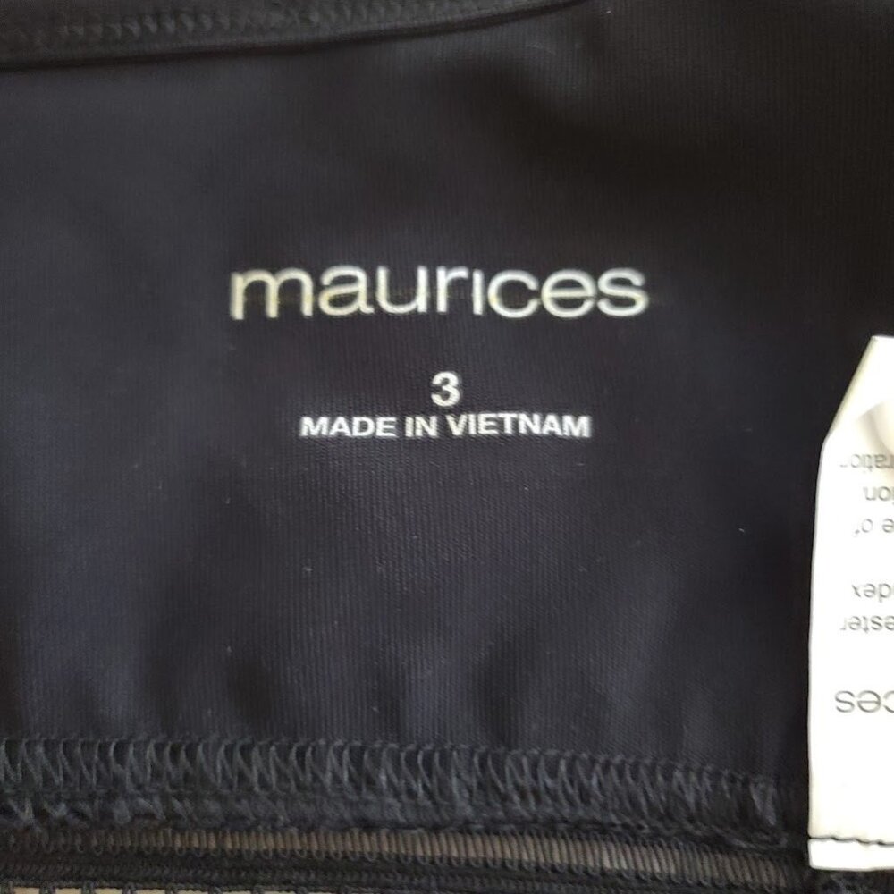 Maurices Ruched Wireless Bralette Plus Size 3X Black Back Cut Design Detail NWOT - Picture 2 of 9